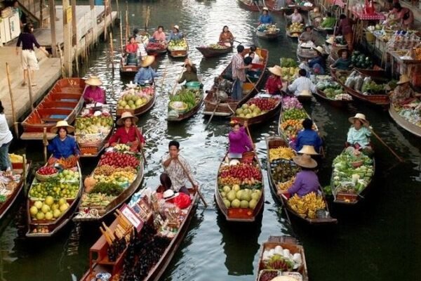 Tour Mercado Flotante